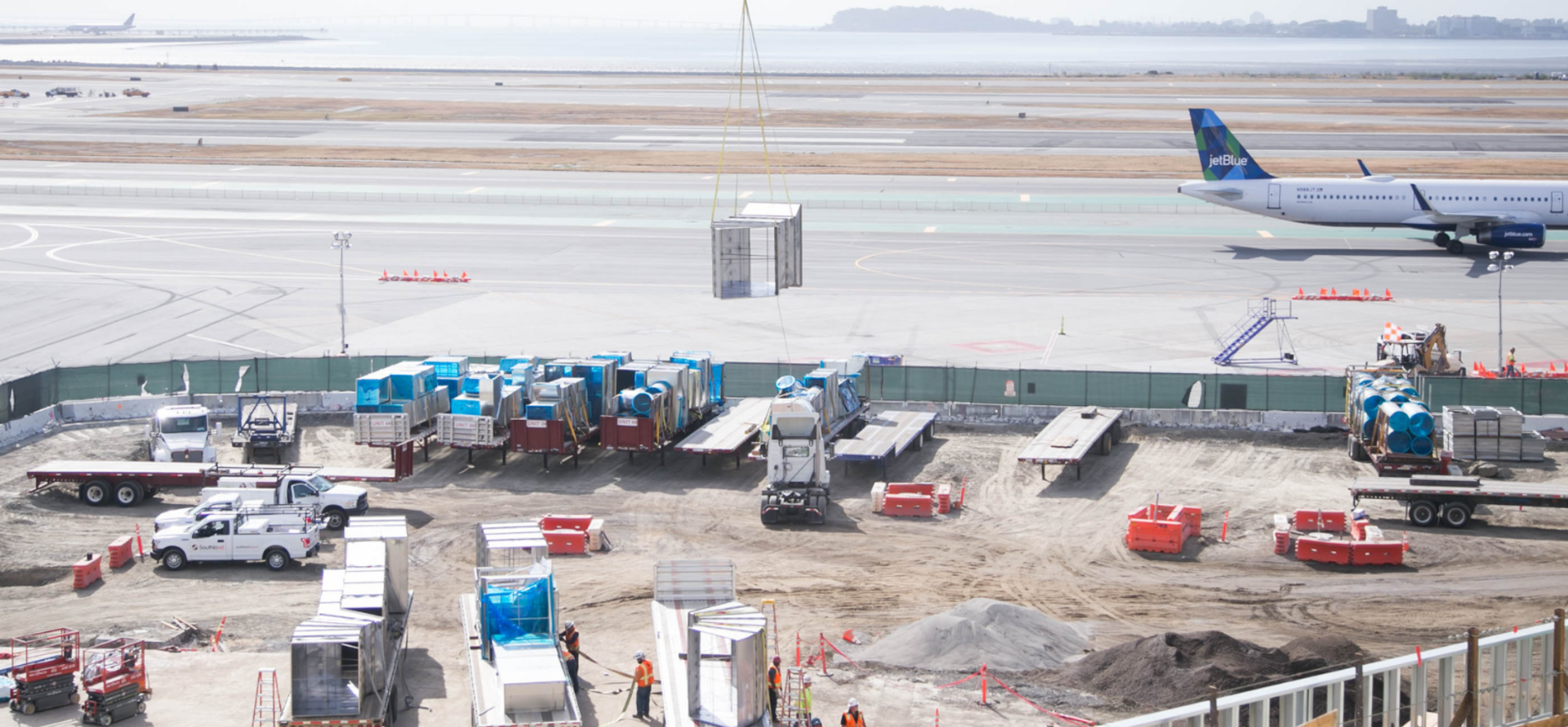 Approaching Airport Construction at San Francisco International Airport (SFO)